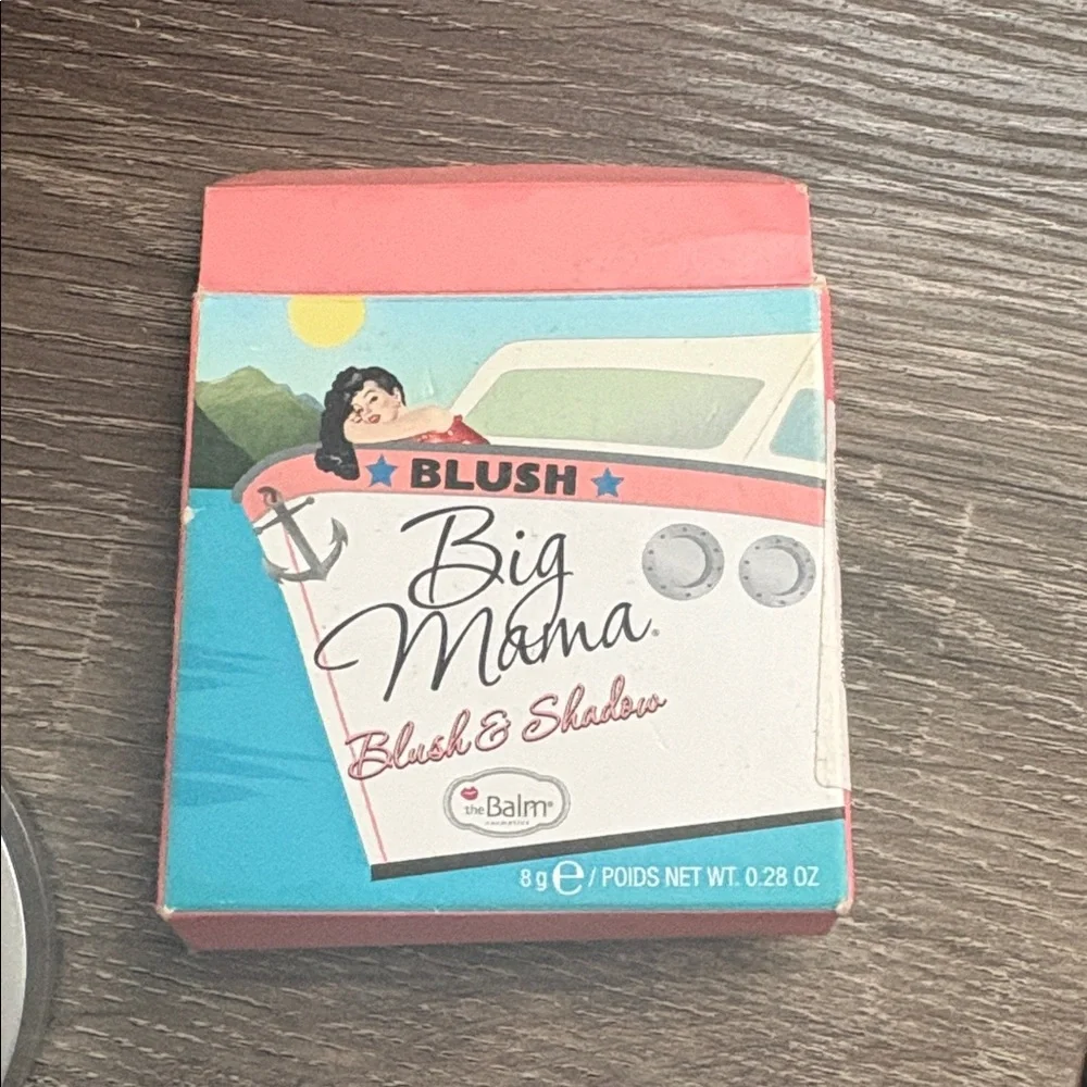 theBalm Big Mama Blush & Shadow Compact
